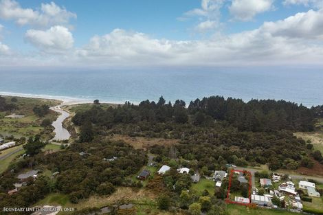 Photo of property in 92 Beach Road, Long Beach, Port Chalmers, 9081