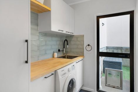 Photo of property in 27b Shackle Lane, Whitby, Porirua, 5024