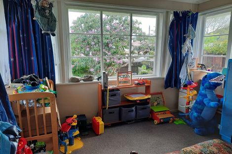 Photo of property in 82 Pine Avenue, Ebdentown, Upper Hutt, 5018