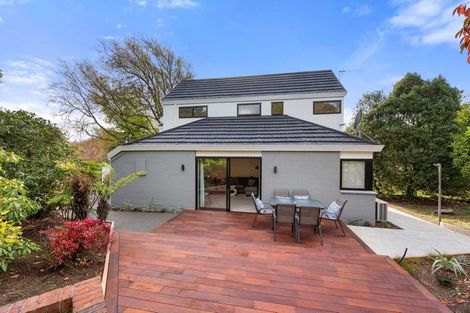 Photo of property in 2/1 Bengal Drive, Cashmere, Christchurch, 8022