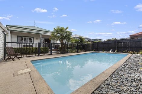 Photo of property in 43 Vogel Street, Cambridge, 3434