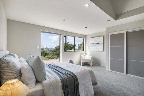 Photo of property in 1/20a Rawene Road, Birkenhead, Auckland, 0626