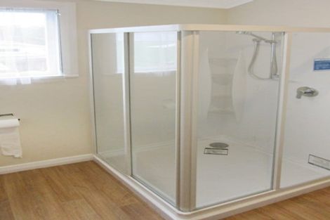 Photo of property in 94 Russell Terrace, Berhampore, Wellington, 6023