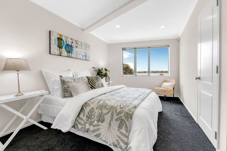 Photo of property in 9 Arkley Avenue, Farm Cove, Auckland, 2012