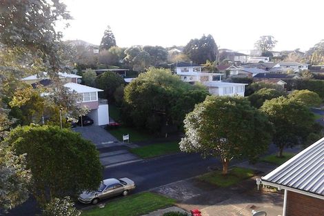 Photo of property in 1/32 Simkin Avenue, St Johns, Auckland, 1072