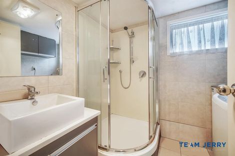 Photo of property in 30 Casuarina Road, Half Moon Bay, Auckland, 2012