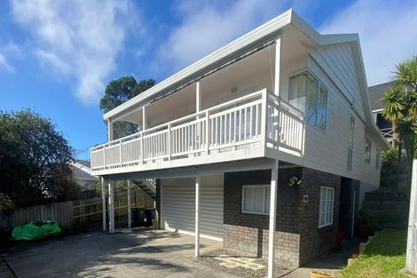 Photo of property in 2/95 Langana Avenue, Browns Bay, Auckland, 0630