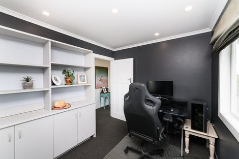 Photo of property in 23 Frederick Street, Terrace End, Palmerston North, 4410