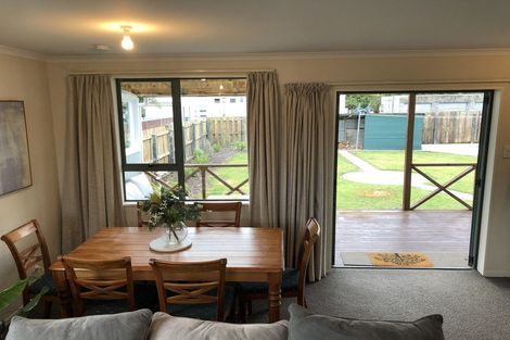 Photo of property in 6 Mararoa Drive, Manapouri, 9679