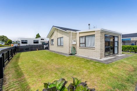 Photo of property in 3 Maralyn Place, Bell Block, New Plymouth, 4312