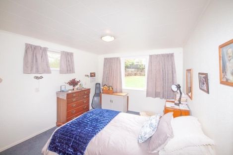 Photo of property in 11 Braemar Terrace, Johnsonville, Wellington, 6037