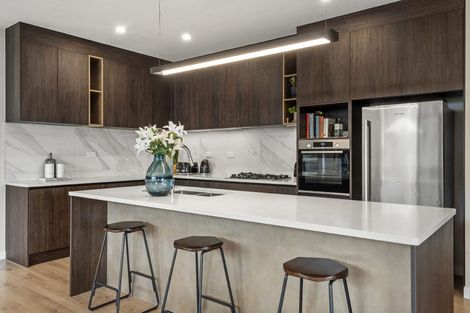 Photo of property in 11 Kahu Close, Orewa, 0931