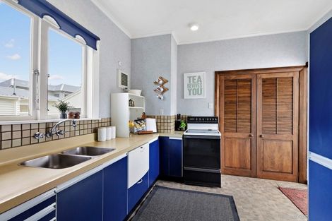 Photo of property in 73 Rotherham Terrace, Miramar, Wellington, 6022