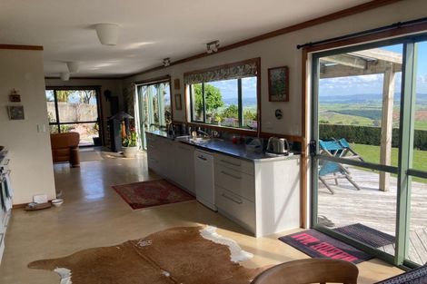 Photo of property in 275 Massey Road, Waipu, 0582