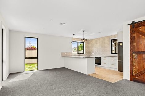 Photo of property in 16 Bantry Street, Alexandra, 9320