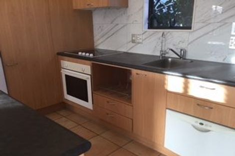 Photo of property in 5p Dryden Place, Mount Wellington, Auckland, 1051