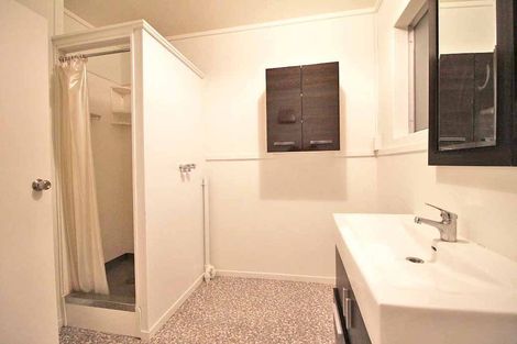 Photo of property in 1/355 River Road, Claudelands, Hamilton, 3214