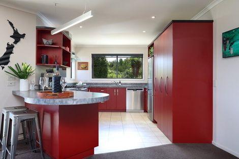 Photo of property in 50 Pine Hill Road, Ruby Bay, Upper Moutere, 7173