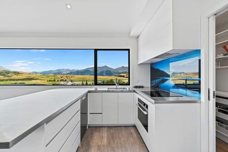 Photo of property in 3 Arran Lane, Jacks Point, Queenstown, 9371