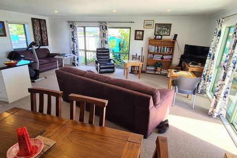 Photo of property in 192 Ngaio Drive, Matarangi, Whitianga, 3592