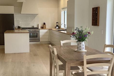 Photo of property in 2 Naples Street, Martinborough, 5711