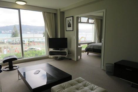 Photo of property in The Capital, 2/370 Oriental Parade, Oriental Bay, Wellington, 6011