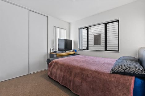 Photo of property in 37 Treestump Road, Takanini, 2112