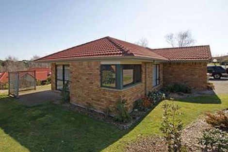 Photo of property in 100 Briarwood Drive, Flagstaff, Hamilton, 3210