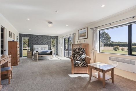 Photo of property in 160 Swamp Road, Loburn, Rangiora, 7472