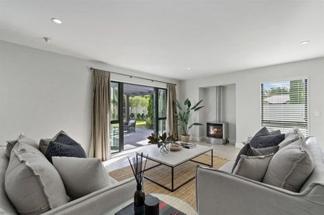 Photo of property in 5 Skyedale Drive, Harewood, Christchurch, 8051