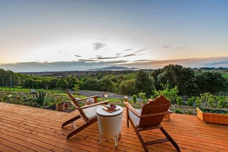 Photo of property in 221 Huia Street, Waikanae, 5391