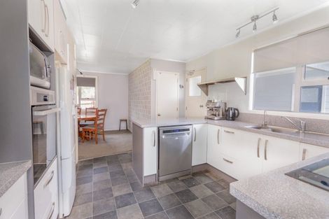 Photo of property in 12 Normand Place, Richmond Heights, Taupo, 3330