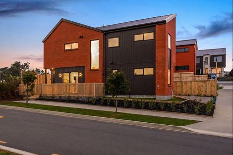 Photo of property in 5 Neinei Street, Westgate, Auckland, 0814