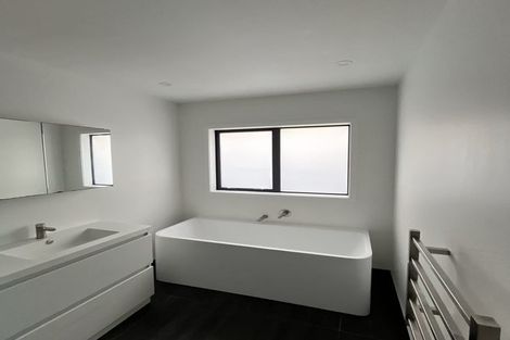 Photo of property in 26 Filmer Crescent, Wallaceville, Upper Hutt, 5018