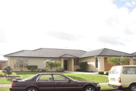 Photo of property in 1 Gresham Place, Rototuna North, Hamilton, 3210