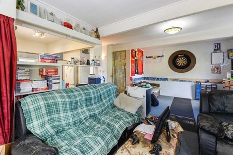 Photo of property in 100 Lake Road, Koutu, Rotorua, 3010