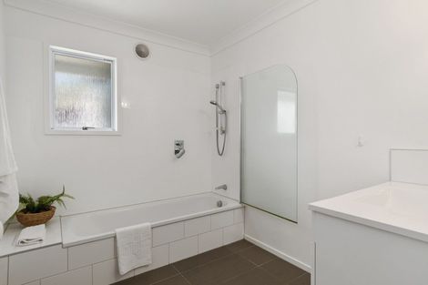 Photo of property in 37 Philomel Crest, Welcome Bay, Tauranga, 3112