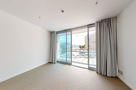 Photo of property in Portal Apartments, 1d/42 Cable Street, Te Aro, Wellington, 6011
