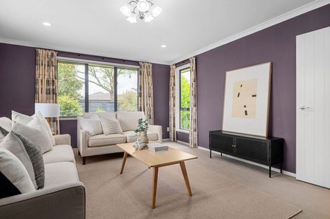 Photo of property in 1 Holly Place, Rototuna North, Hamilton, 3210