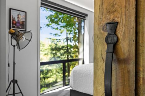 Photo of property in 8 Ormond Road, Hospital Hill, Napier, 4110