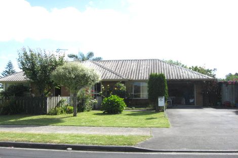 Photo of property in 88 Grove Road, Papakura, 2110