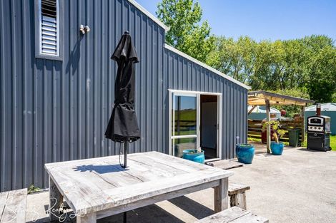 Photo of property in 35 Minnie Casey Rise, Matakohe, 0593