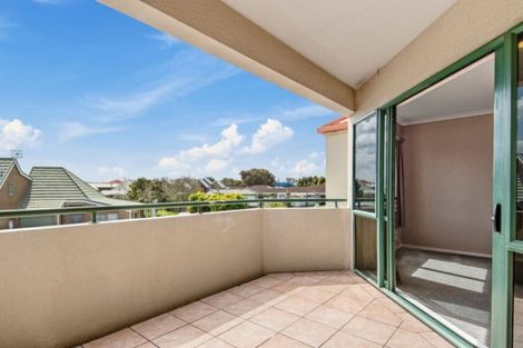 Photo of property in 33d Tawa Street, Mount Maunganui, 3116