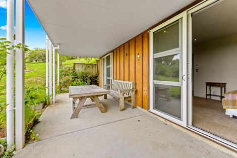 Photo of property in 87 M Greenwood Road, Leigh, 0972