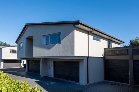 Photo of property in 3/15 Tarawera Road, Lynmore, Rotorua, 3010