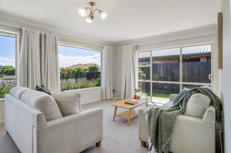 Photo of property in 7 Daley Place, Winton, 9720