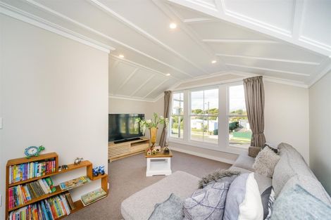 Photo of property in 41 Hammond Street, Bulls, 4818