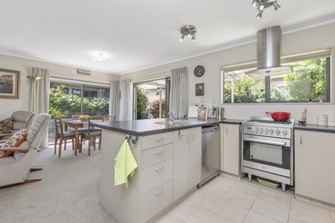 Photo of property in 11b Golf Road, Mount Maunganui, 3116