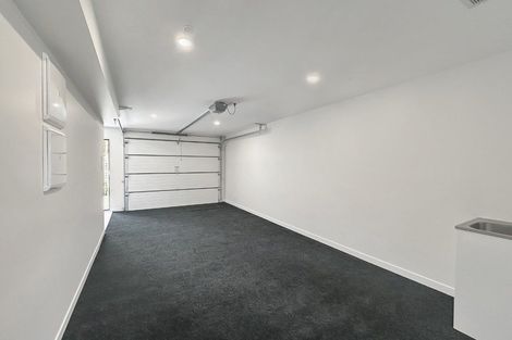 Photo of property in 8/28 Ludlow Terrace, Totara Vale, Auckland, 0627