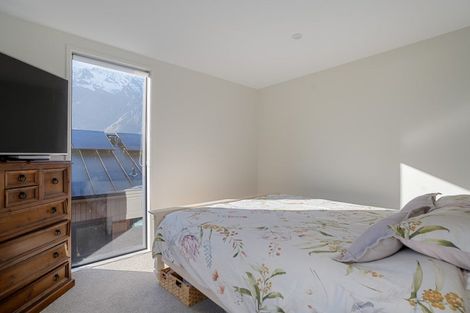 Photo of property in 40 Mulholland Drive, Jacks Point, 9371